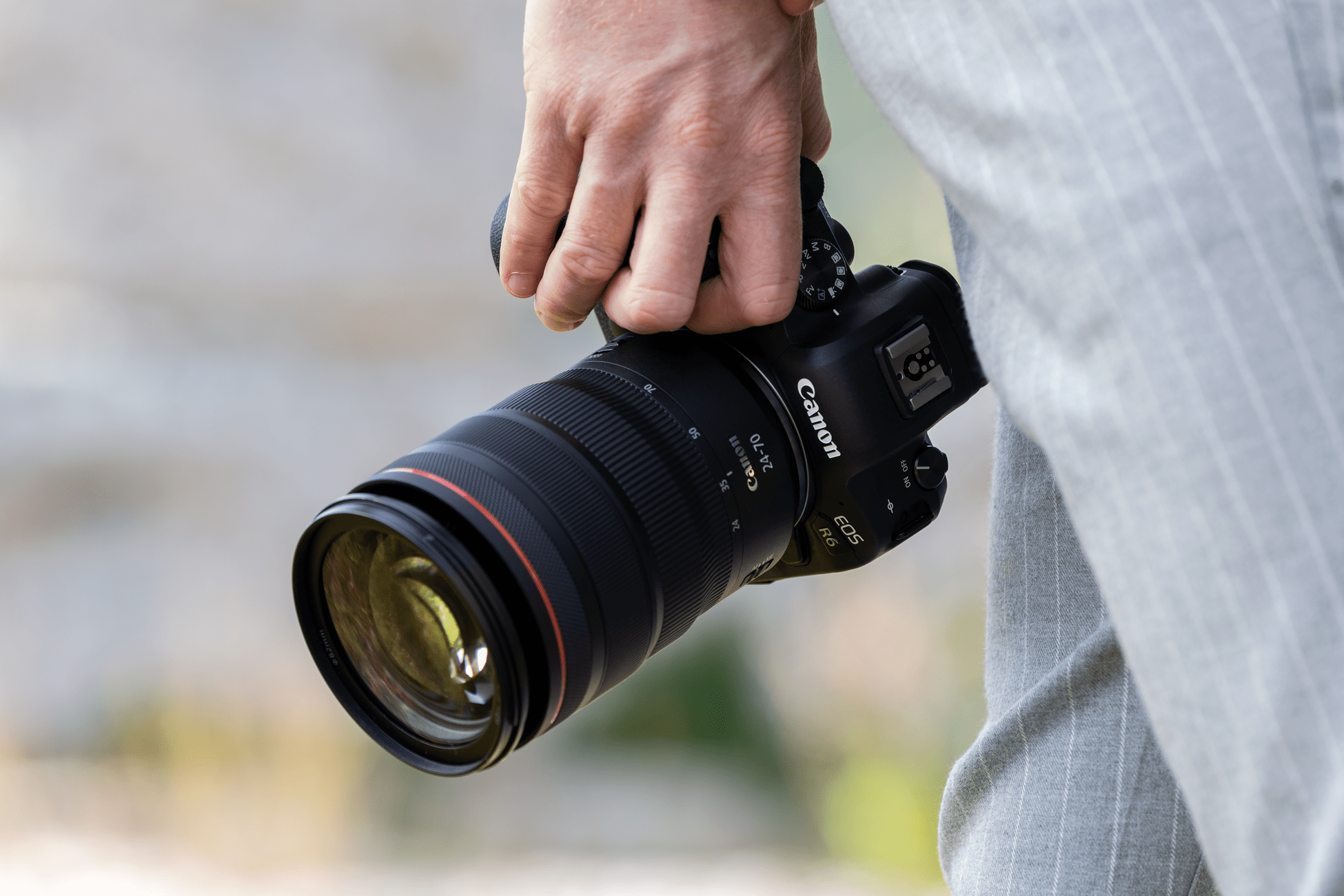 Canon EOS R6